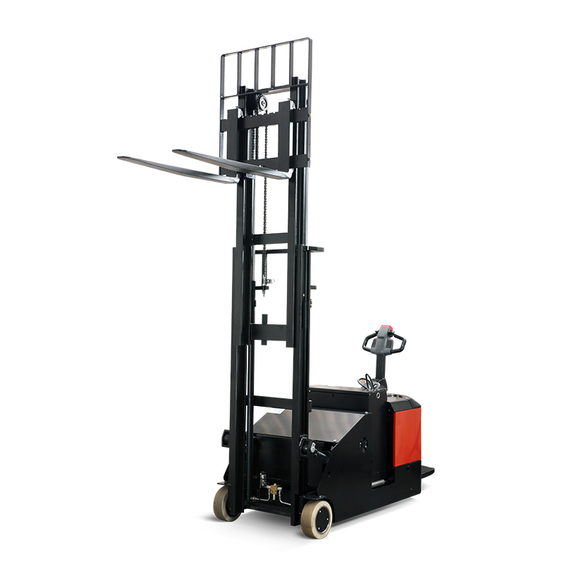 1.2至1.5吨平衡重选配电子转向堆高车